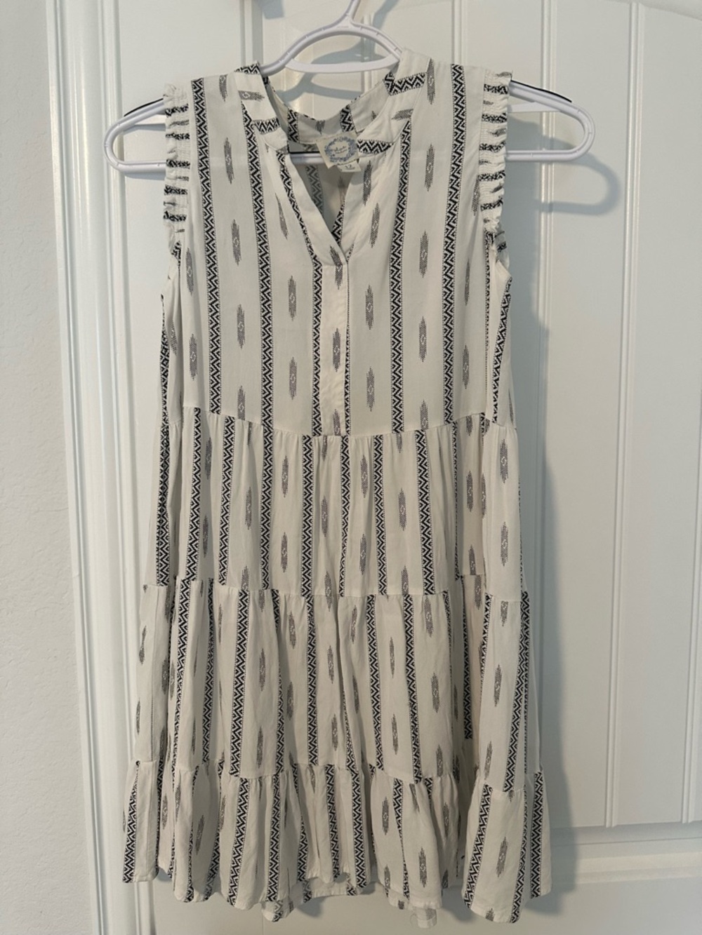 Blue Rain White and Black Tiered Sleeveless Patterned Dress